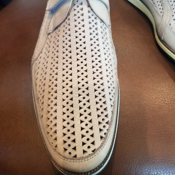 New and Unworn Mens Loafers - Picture 5 of 6